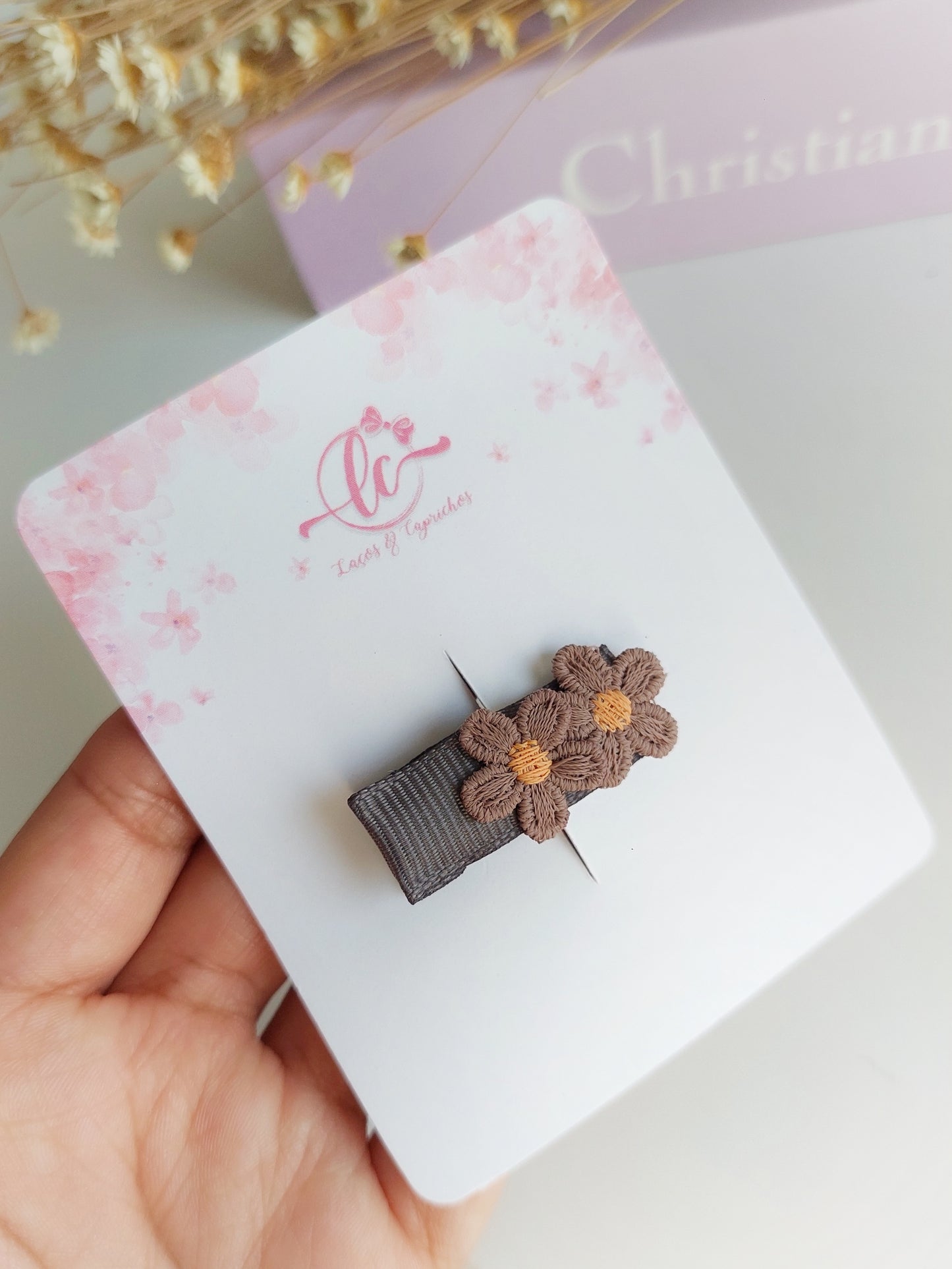 Ganchos Flores para Bebé Recém-Nascida – Hair Clips Pequenos e Antiderrapantes (4cm)