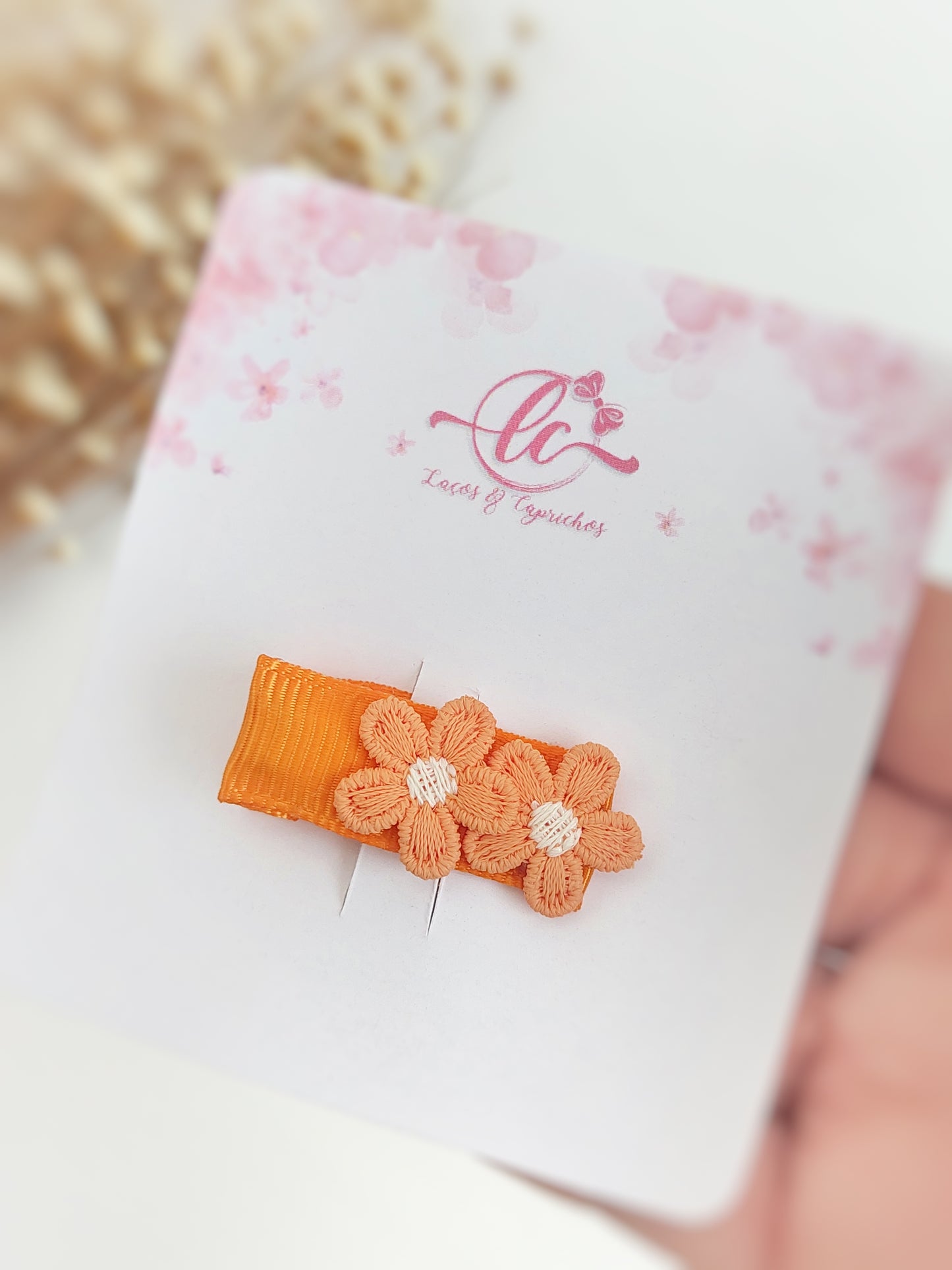 Ganchos Flores para Bebé Recém-Nascida – Hair Clips Pequenos e Antiderrapantes (4cm)