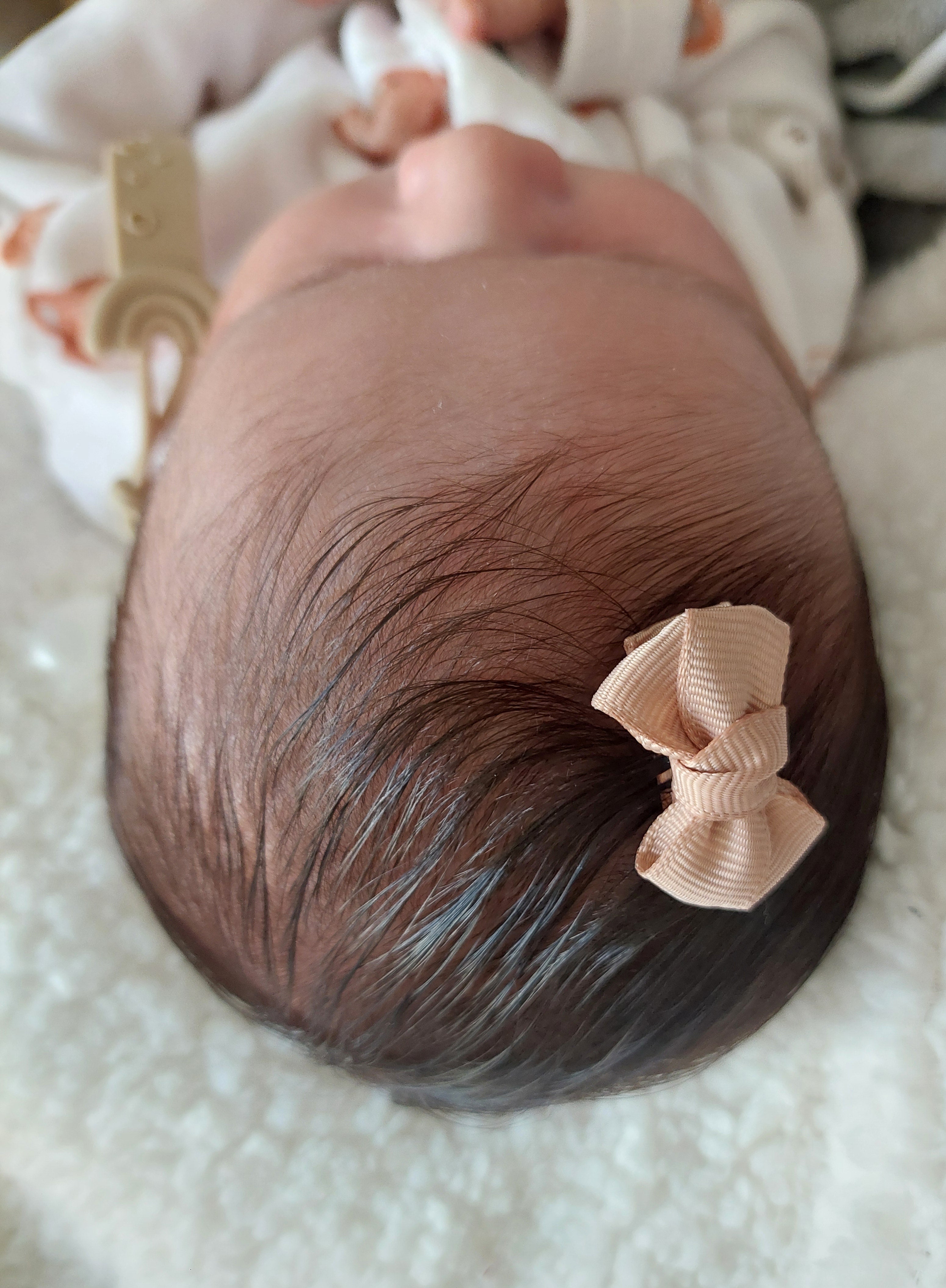 1 unidade - Laço para Bebé Recém-Nascidas | Feitos à Mão com Amor e Conforto