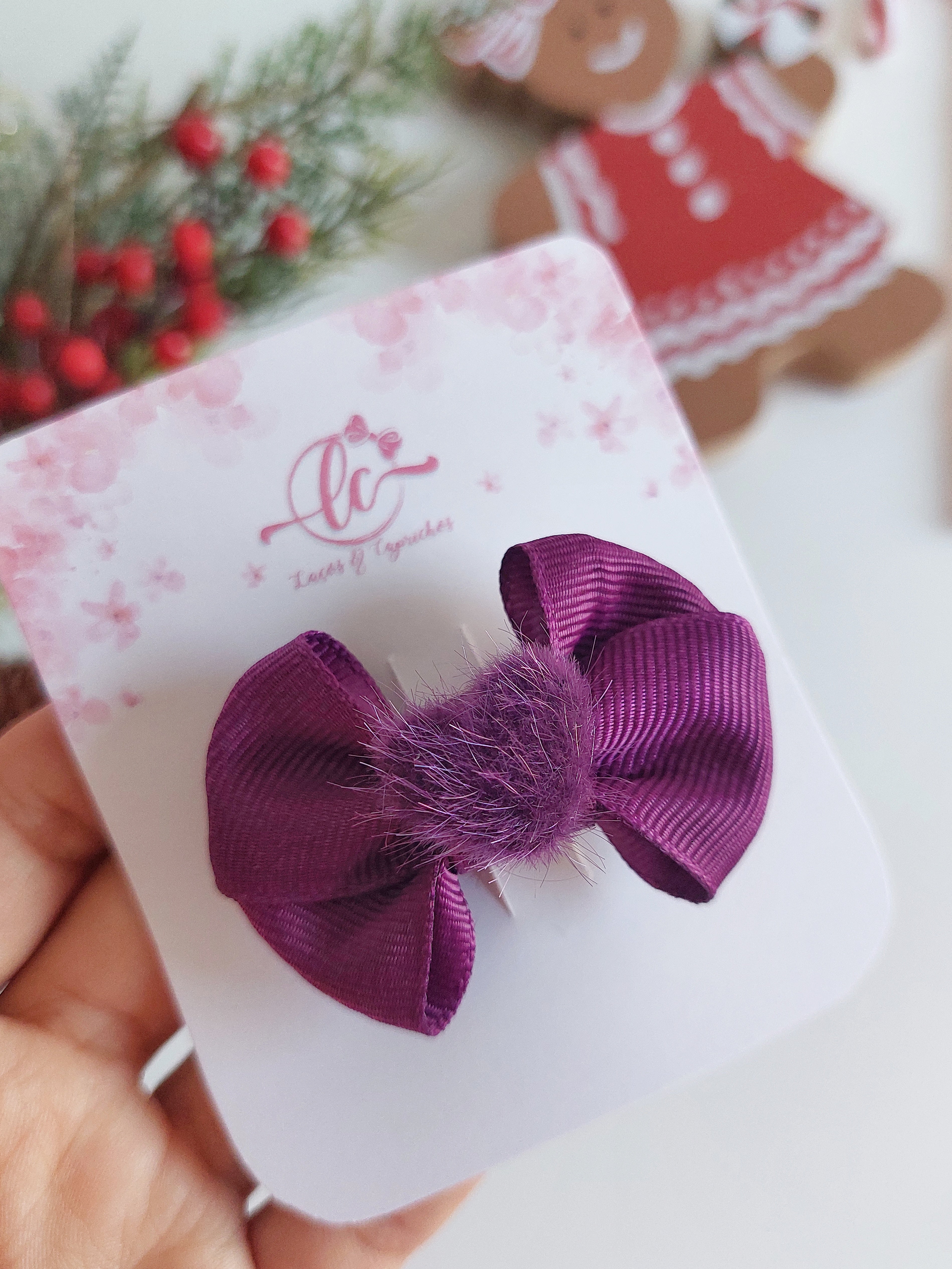 Love Winter bow