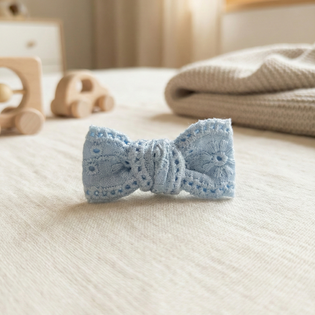Lace Tie