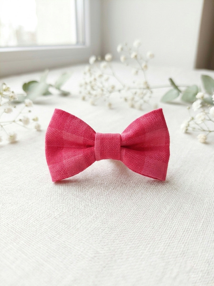 Red and pink checkered tie